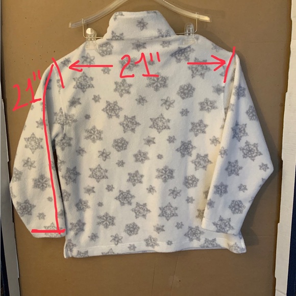 FLEECE SNOW FLAKES, PULLOVER. BUNDLE BONANZA - Picture 8 of 10